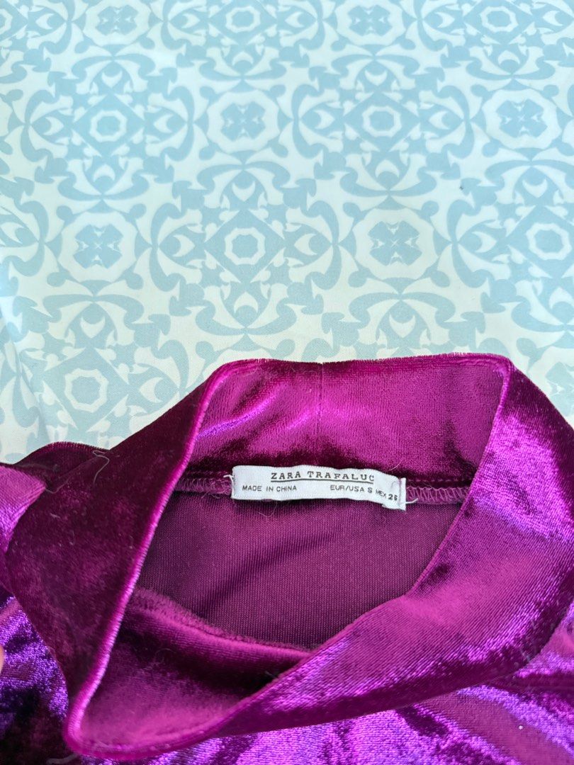 Zara Magenta Velvet Blouse (Category: Blouses) located in Cebu City. Submitted by faydayparade (Listing ID 1374346884, Image 2). Description: Very perfect for Christmas and other special occasions! Really elevates your look 👌.