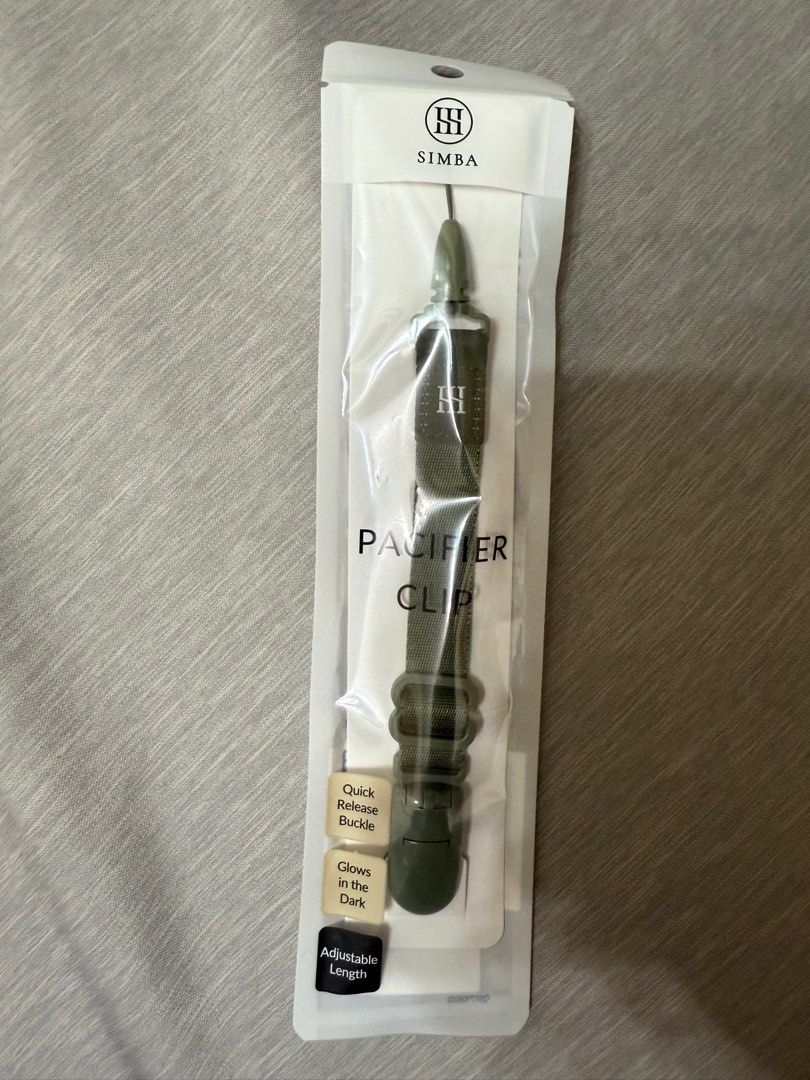 由 changruruchang (刊登 ID 1374677444，圖片 1) 提交，位於 台北市 (Taipei) 的 小獅王夜光奶嘴鏈 (類別：其他外出用品)，說明：全新。
