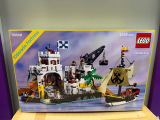 （分類：）位於 。 由 legobigset 提交（商品編號 1369004424，圖片 1）。簡介： 。