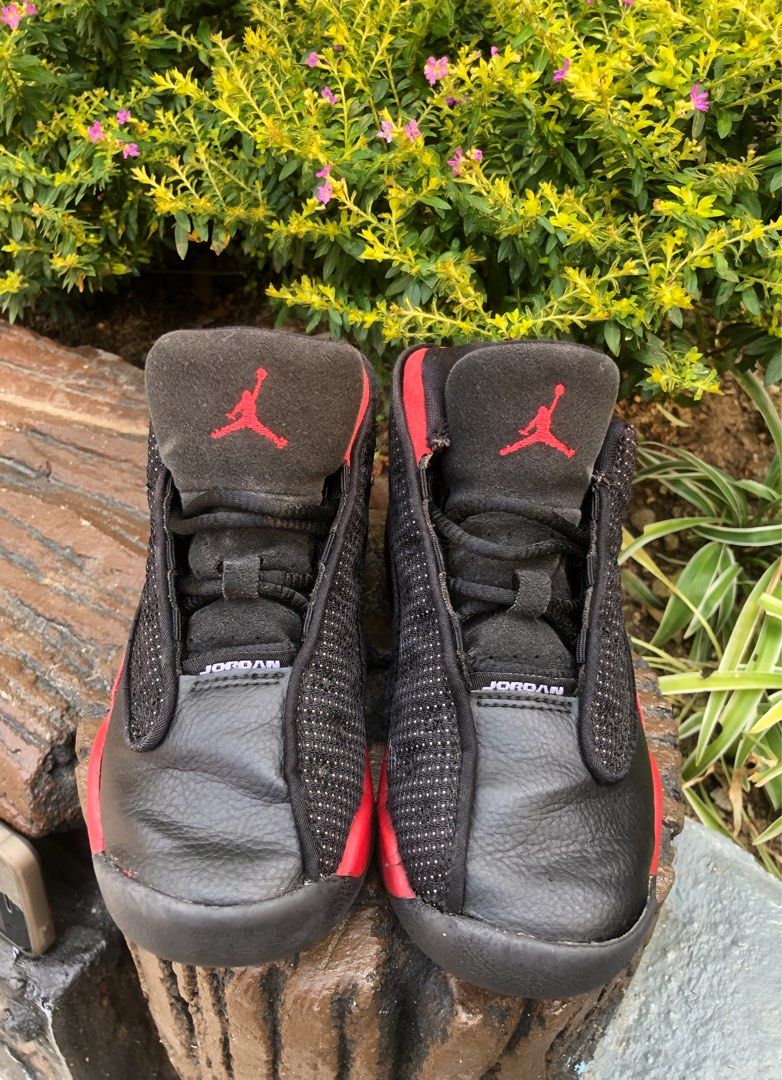 Air Jordan 13 Retro Bred 10C (16cm) (Category: Babies & Kids Fashion) located in Bocaue. Submitted by neroallen (Listing ID 1374635120, Image 2). Description: For sale! Air Jordan 13 Retro Bred for Toddler Size: 10C (16cm) Condition: 8/10. No box. Issues: Seps, drags and creases. Price: 500 + shipping fee or meet up around Sta.Maria, Bulacan/Ayala Ave., Makati City..