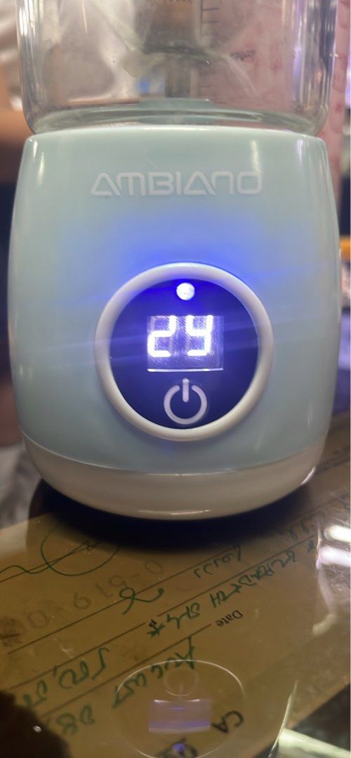 Ambiano portable USB hand blender (Category: Juicers, Blenders & Grinders) located in Pasay City. Submitted by enrico_appliances (Listing ID 1374608045, Image 3). Description: Ambiank USB portable blender 400 ml capacity working condition no usb included.