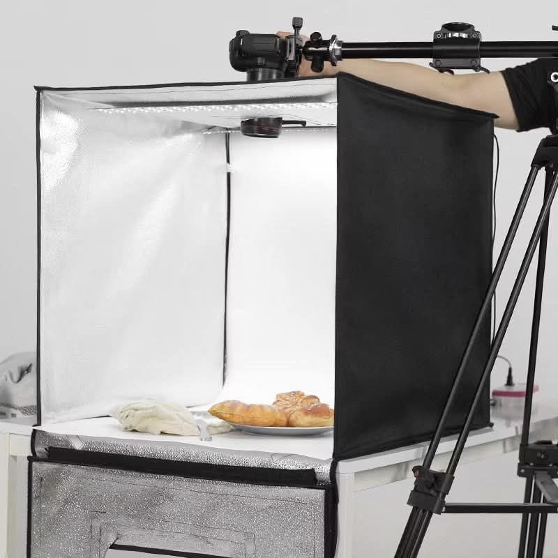 Ambitful Photo Studio (Category: Lighting & Studio Equipment) located in Pasig City. Submitted by minminreyn (Listing ID 1374645414, Image 2). Description: Ambitful photostudio 80cm size Fix Price never ginamit original price 4k Gcash Lalamove.