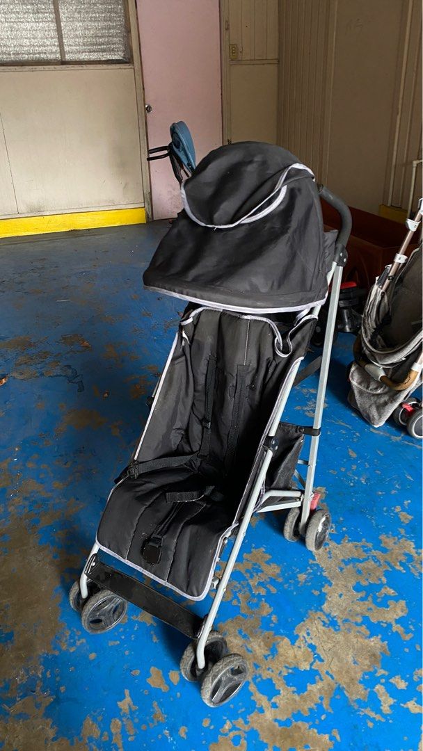 Anko Layback Umbrella atroller (Category: Strollers) located in Paranaque City. Submitted by apls050209 (Listing ID 1374535638, Image 1). Description: Anko Layback stroller from Edamama A little dirty but can be cleaned Honest issue, tumutunog yung wheels but baka pwede gawan paraan (i don’t have time na to repair) .
