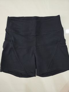 (Category: ) located in . Submitted by ngyiling (Listing ID 1374563096, Image 1). Description: .