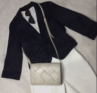 (Kategori: ) berada di . Dikirim oleh ourthrift17 (ID iklan 1374468443, Gambar 1). Deskripsi: .