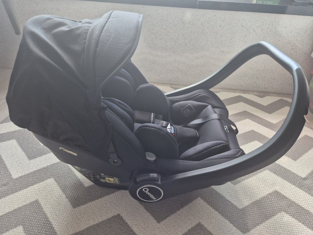 Brand New Baby Car Seat (Category: Car Seats) located in Singapore. Submitted by takashinzy (Listing ID 1374591846, Image 2). Description: basic car seat, with canopy and infant insert, suitable since born. https://www.quintonbaby.sg/index.php/miumo-carrier-singapore/ safety standard R129 compliant. Bought extra and no need anymore. Fixed price..