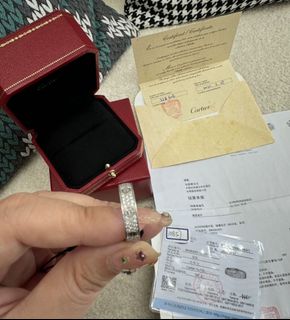 （分類：）位於 。 由 mia.cartier99 提交（商品編號 1357688768，圖片 1）。簡介： 。