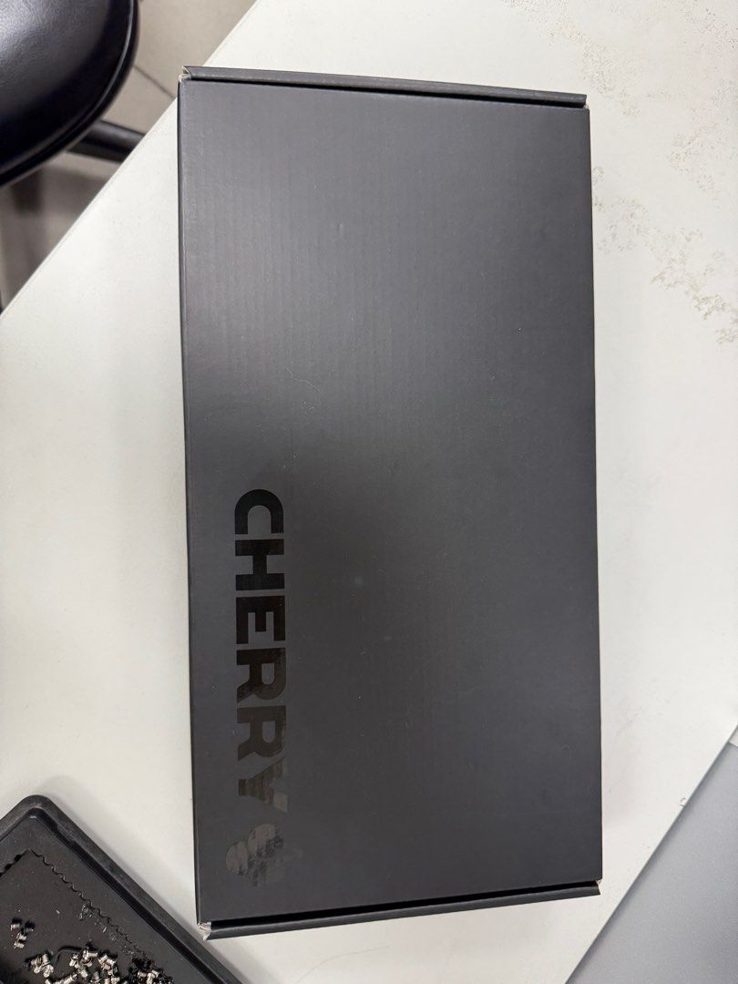 由 jove11144-88381 (刊登 ID 1374519907，圖片 2) 提交，位於 台北市 (Taipei) 的 Cherry 茶軸 電競鍵盤 便宜賣 (類別：電腦鍵盤及相關產品)，說明：Cherry mx 1.1 拆封使用不久因不習慣所以出售 茶軸。
