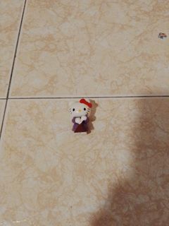 (Category: ) located in . Submitted by lovlypets (Listing ID 1374647987, Image 1). Description: .