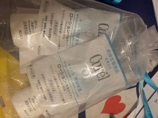 （分類：）位於 。 由 teddybear2222 提交（商品編號 1374654678，圖片 1）。簡介： 。