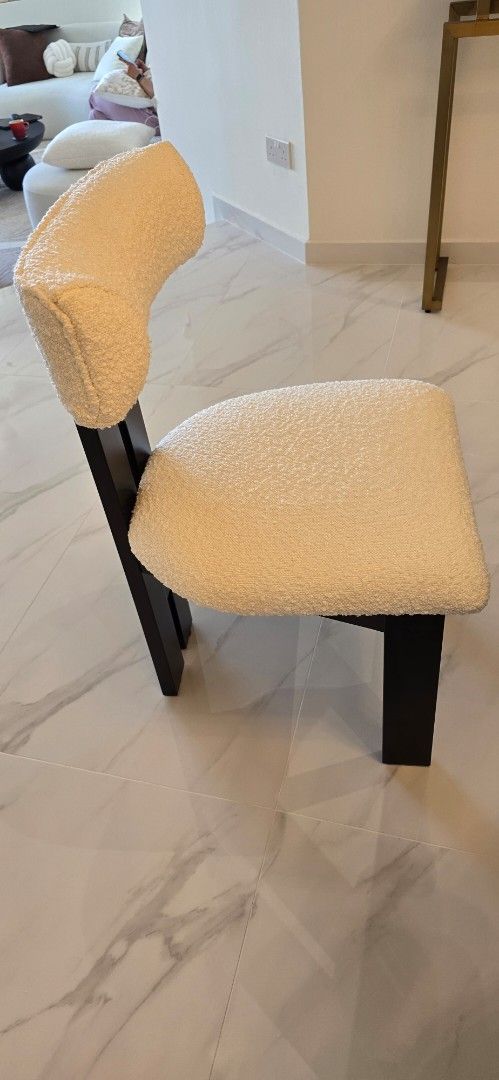 Dining Chair (Category: Chairs) located in Singapore. Submitted by ballller (Listing ID 1374570834, Image 3). Description: Never used. Had an extra one hence selling..