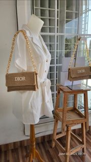(Kategori: ) berada di . Dikirim oleh lovedandluxeby3siblingstore (ID iklan 1374563523, Gambar 1). Deskripsi: .