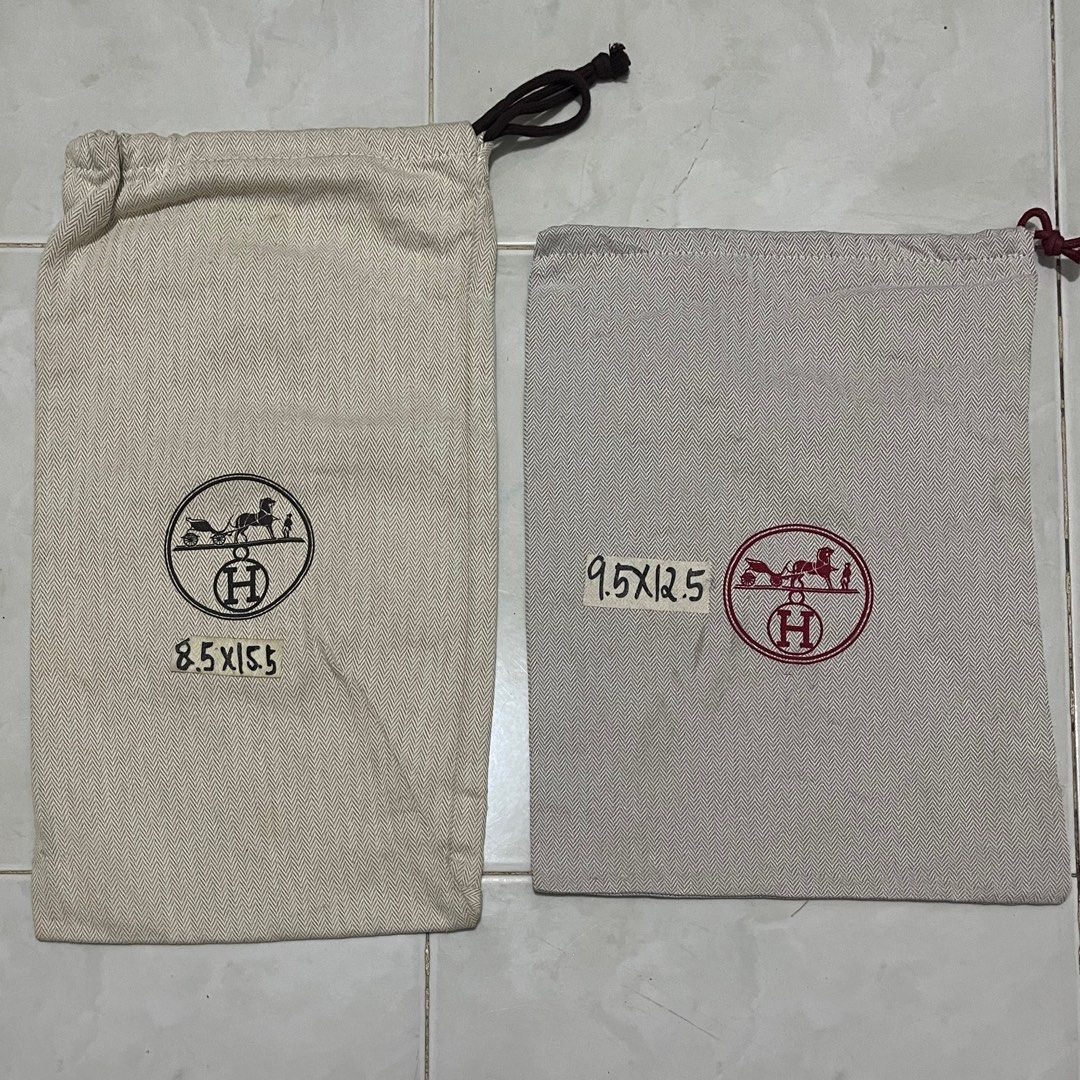 Hermes Dust Bag (Category: Luxury Bags & Wallets) located in Butuan. Submitted by dfgthriftology2.0 (Listing ID 1374552063, Image 1). Description: .
