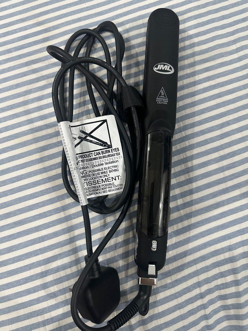 JML Hair Straightener (Steam Pro) (Category: Hair) located in Caloocan City. Submitted by vinzane (Listing ID 1374539741, Image 2). Description: Good as new. Bihira lang nagamit dahil hindi nakakalabas palagi dahil may baby. .