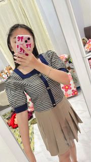 (Kategori: ) berada di . Dikirim oleh dclutterie (ID iklan 1374685779, Gambar 1). Deskripsi: .