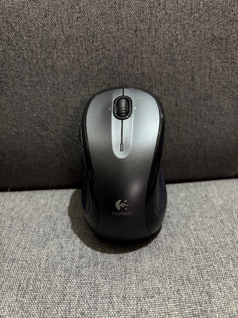 Logitech Bluetooth Mouse (Category: Mouse & Mousepads) located in Manila. Submitted by jari_m (Listing ID 1374613327, Image 1). Description: .