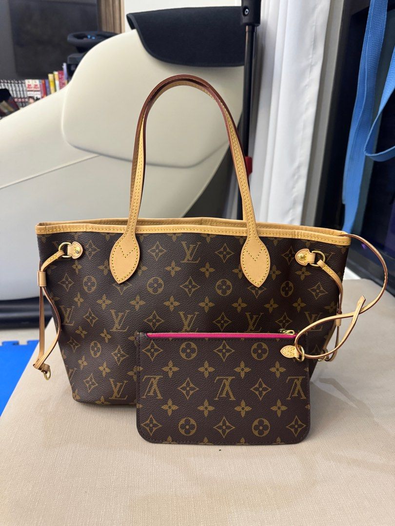 LV Neverfull Monogram PM (Category: Luxury Bags & Wallets) located in Manila. Submitted by joyceduena57693 (Listing ID 1374572974, Image 1). Description: 💯AUTHENTIC. Used once only. .