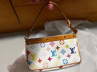 （分類：）位於 。 由 kay_son0917 提交（商品編號 1374680266，圖片 1）。簡介： 。