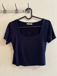 (Category: ) located in . Submitted by prel0vedclothes (Listing ID 1374624605, Image 1). Description: .