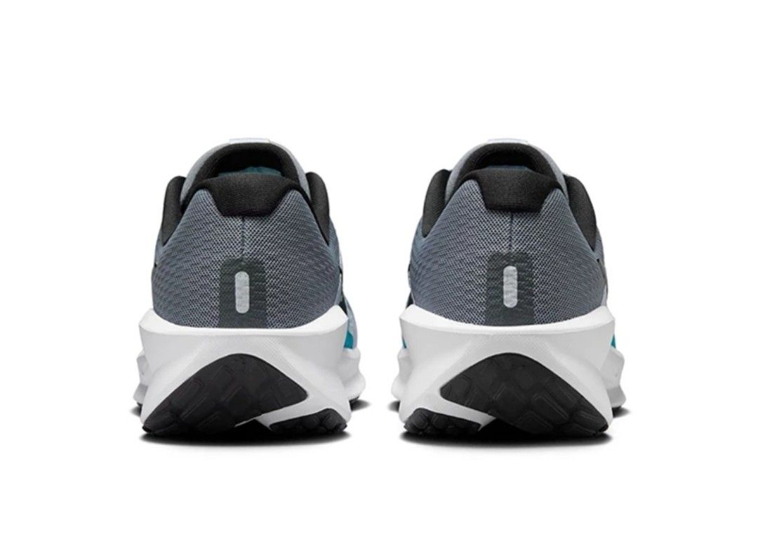 Nike Downshifter 13 Shoes (Category: Sneakers) located in San Vicente. Submitted by modamorphosis (Listing ID 1374524635, Image 3). Description: .