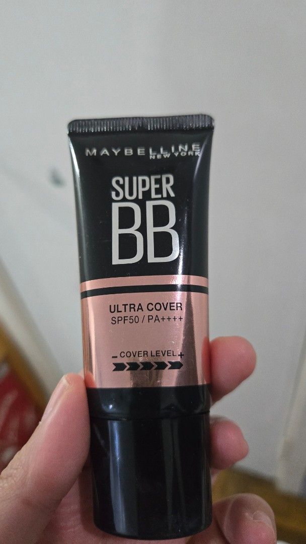 OLD High End / Luxury Makeup (Category: Makeup) located in Paranaque City. Submitted by karenmn (Listing ID 1374641829, Image 2). Description: FREE WITH PURCHASE (MIN. Php 500) Maybelline Super BB Ultra Cover SPF 50 (01 Fair) - Pang outdoor and sports. Full coverage. Sweat proof and waterproof. Purchased in Japan Shiseido Synchro Skin Self Refreshing Foundation SPF 35 (Shade 240) - Perfect for oily skin. Medium coverage. Purchased in Greenbelt MA