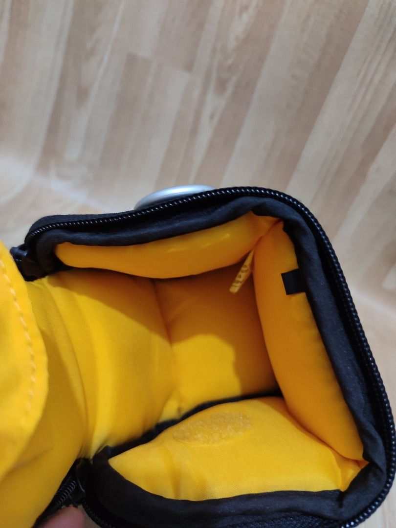 Original Kata Lens/Camera bag (Category: Camera Bags & Carriers) located in Quezon City. Submitted by glempol-1 (Listing ID 1374580043, Image 3). Description: Camera / Lens Bag original Kata Good as new.
