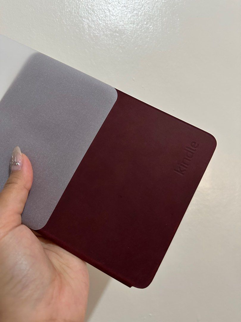 Premium Leather Cover for Kindle PPW6 or Colorsoft in Ruby ♥️ (Category: Cases & Sleeves) located in Cagayan de Oro. Submitted by dumpleeex (Listing ID 1374652201, Image 3). Description: Brand new Kindle leather case in Ruby! - Only unboxed this to check and then completely forgot 🤣😭 - I got this for 3.8k but of course, since na open ko na, I’m selling it slightly lower just for the broken seal hahaha - The color is pretty in actual 🥹 Like a v