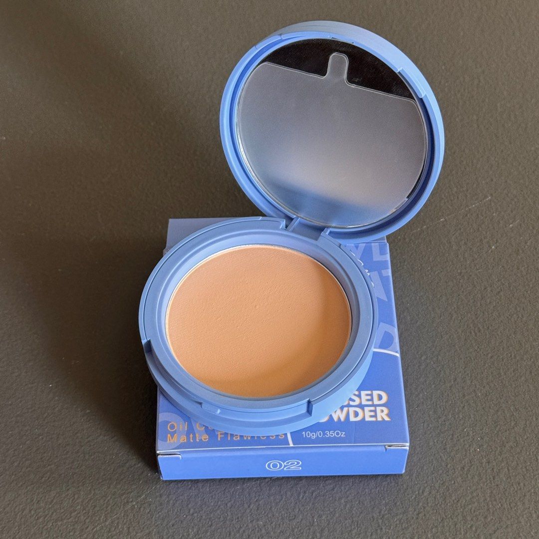 Sace Lady Pressed Powder (Category: Makeup) located in Batangas. Submitted by 4thside (Listing ID 1374556508, Image 1). Description: Shade 02.