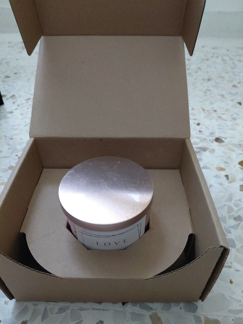Scented Candle65075505147011111