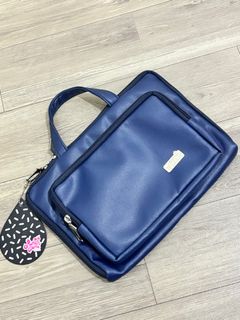 (Kategori: ) berada di . Dikirim oleh prelovedilaaa_ (ID iklan 1374549123, Gambar 1). Deskripsi: .