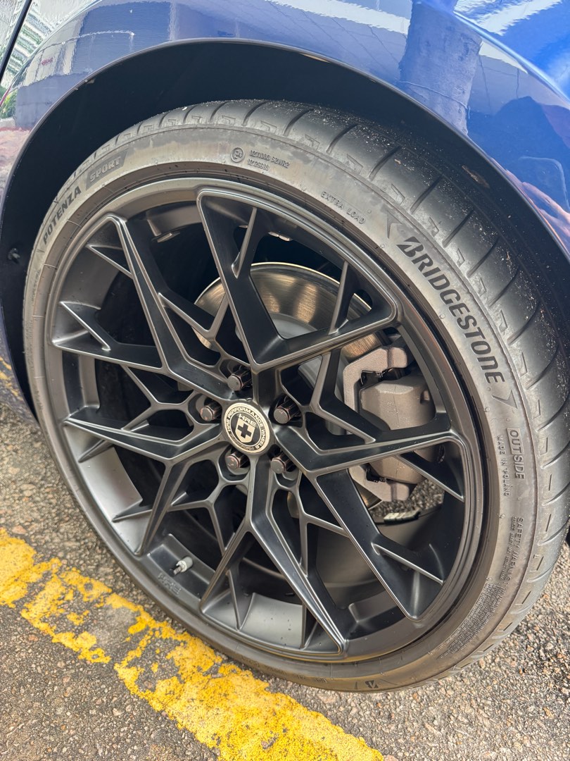 Tesla Model 3  Long Range Auto62863127773569114