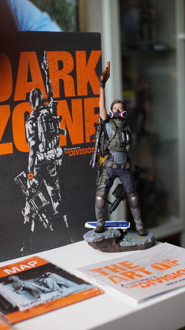 RUSH Tom Clancy's The Division 2 Dark Zone Collector's Edition - No ...
