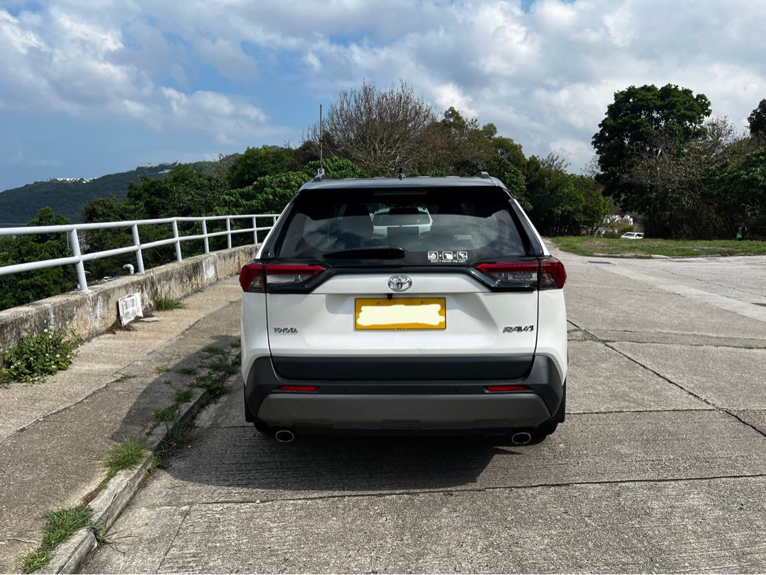 Toyota Rav4 2.0 Premium (A)62863128080897113