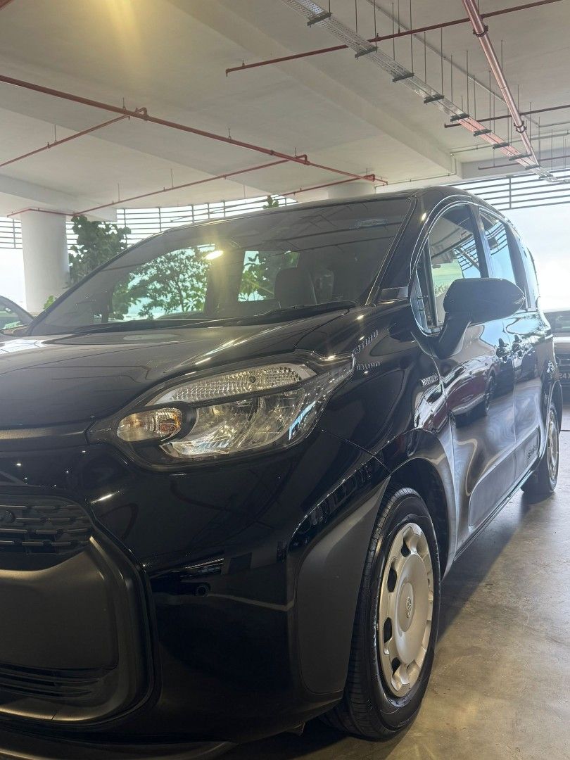 Toyota Sienta Hybrid 2024 Grab, Gojek , Tada , Ryde | Personal Usage welcome ✅️62872685143427112