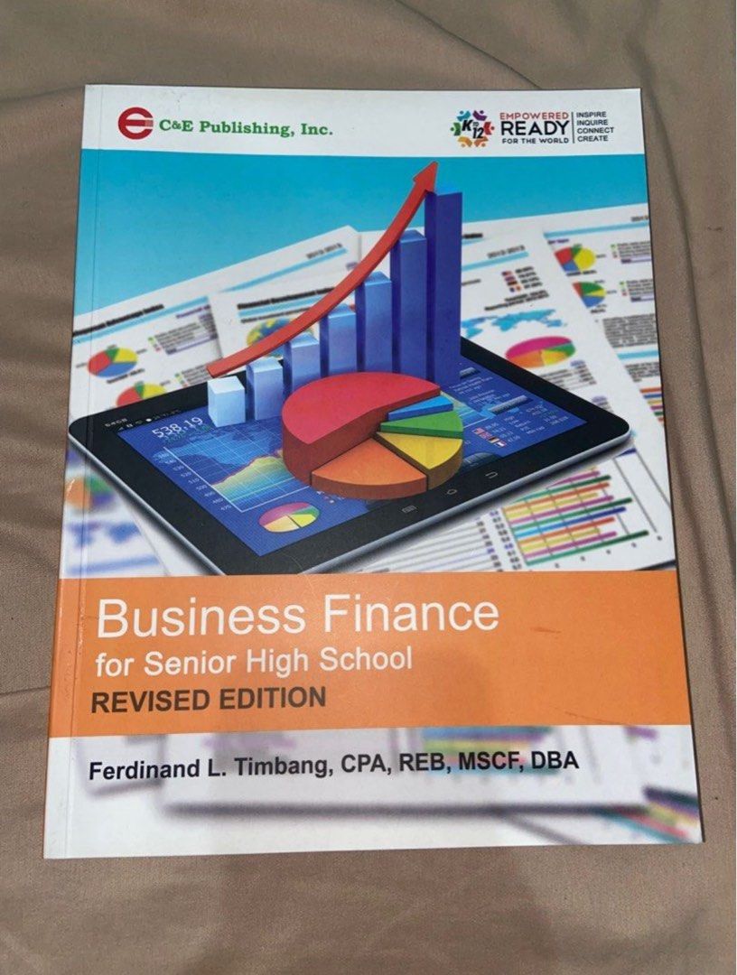 UST SHS G11 G12 BOOKS (Category: Textbooks) located in Manila. Submitted by formerly_xoxo.waldorf (Listing ID 1374625223, Image 2). Description: 📓Earth and Life Science (₱700) - bought for ₱924 - Scuola Publishing, 2022 1st Ed. - with plastic cover 📓Oral Communication (₱400) - bought for ₱584 - with plastic cover - like brand new 📓UCSP Essentials of Understanding Culture, Society, & Politics (₱450) - bought for ₱550 - few pages underlined w pe