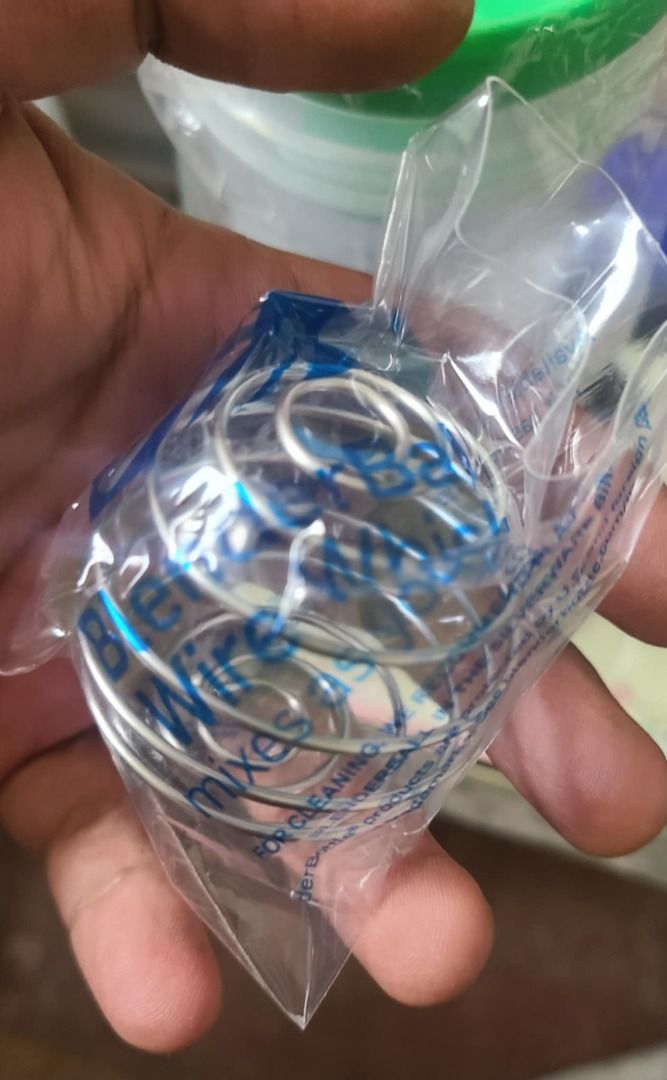 Vega Keep Growing Blender Bottle (Bnew) came from U.S box (Category: Water Bottles & Tumblers) located in Las Pinas. Submitted by jedztoyyard (Listing ID 1374528821, Image 3). Description: Vega Keep Growing Blender Bottle (Bnew) came from U.S box 499pesos item in Las Pinas payment Gcash lalamove pick up shaker cup designed for mixing protein shakes, smoothies, and other supplements. It features a secure screw-on lid, a convenient carry loop, and 
