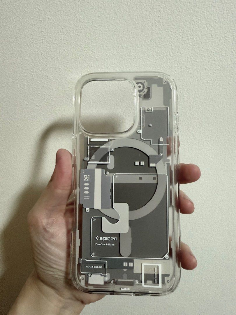 16pro ( Spigen ) Case (Category: Other Gadgets) located in Singapore. Submitted by rukachuk02 (Listing ID 1374820067, Image 1). Description: -Just bought on 12 June 2025 -Tried 1 time. - Natural Titanium Colour .