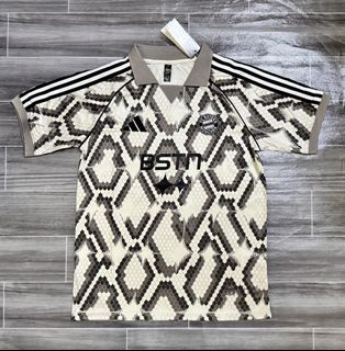 (Category: ) located in . Submitted by capybara_sports (Listing ID 1374729065, Image 1). Description: .