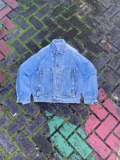 (Kategori: ) berada di . Dikirim oleh seventytwo.vintage (ID iklan 1374810875, Gambar 1). Deskripsi: .