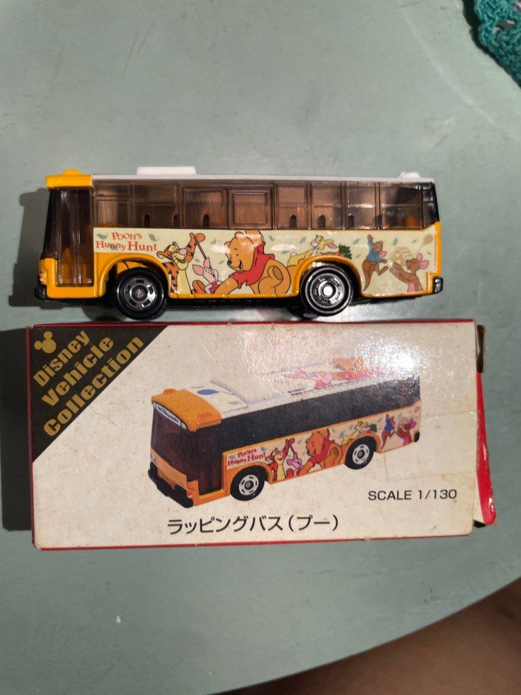 ディズニートミカ ラッピングバス （プー） 1/130 東京ディズニー