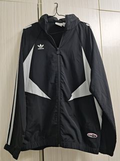 Adidas 外套及運動褲62938603110017110