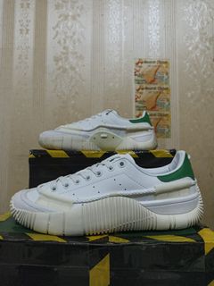 (Kategori: ) berada di . Dikirim oleh hendrathriftshop (ID iklan 1374802495, Gambar 1). Deskripsi: .
