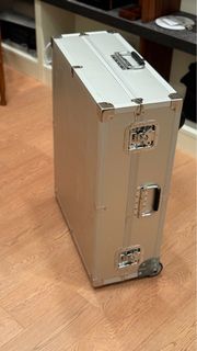（分類：）位於 。 由 carcadons 提交（商品編號 1374874523，圖片 1）。簡介： 。