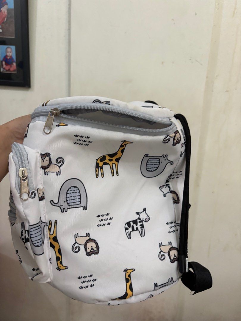 Baby Stroller Hanging Bag (Category: Carriers & Slings) located in Taguig. Submitted by sweetayeh (Listing ID 1374726092, Image 2). Description: .