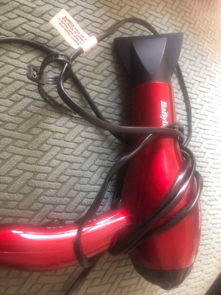 Babyliss Hair dryer (Category: Washing Machines and Dryers) located in Singapore. Submitted by daily_tf (Listing ID 1374766497, Image 1). Description: $30 fast deal today cash/pay now only self collect under my block only.