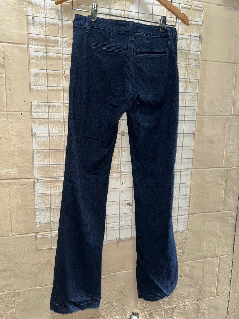 Banana Republic Dark Blue Jeans (Category: Jeans) located in Pasig City. Submitted by riusables (Listing ID 1374744486, Image 3). Description: US bought Can fit size XS-S W: 34-36 cm L: 39inces.
