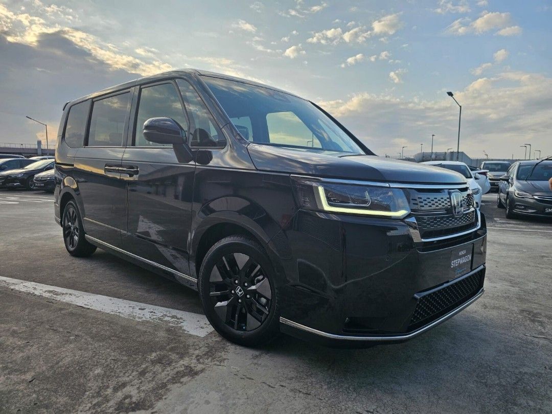 Brand New  Honda Stepwagon Hybrid 2.0A Spada62886405523587111