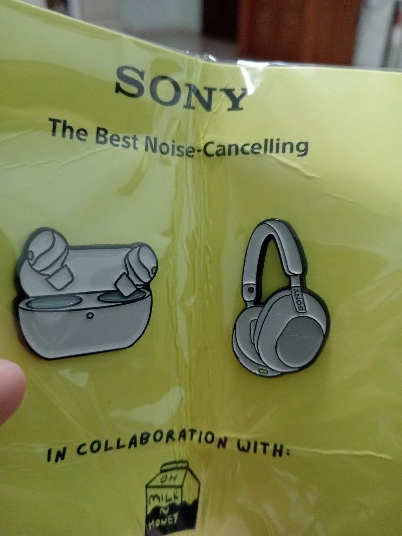 Brand new Sony best noise cancelling enamel pin collection62863062084098111