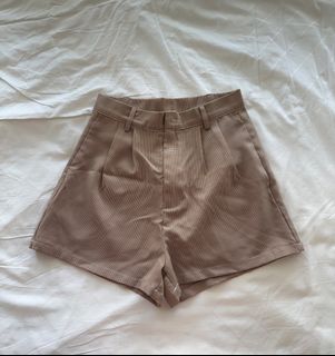 (Category: ) located in . Submitted by rumorsfly (Listing ID 1374730127, Image 1). Description: .