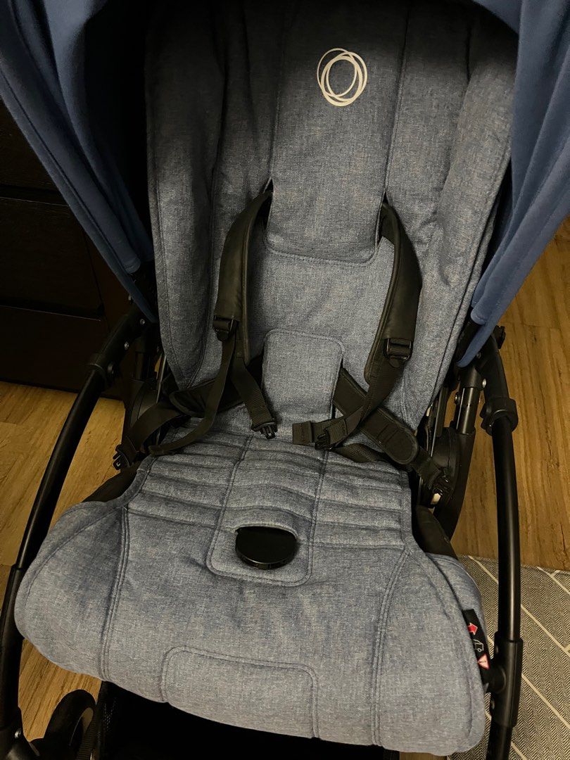 Bugaboo bee 5 (Category: Strollers) located in Singapore. Submitted by babyfriendly (Listing ID 1374876215, Image 2). Description: Near to Perfect condition, always wiped down after every use. Comes with matching blue bassinet, mosquito net, and transport bag. Clean, stylish, and ready to go – complete hassle-free set! Hit me up if you need more photos ( complete set) .